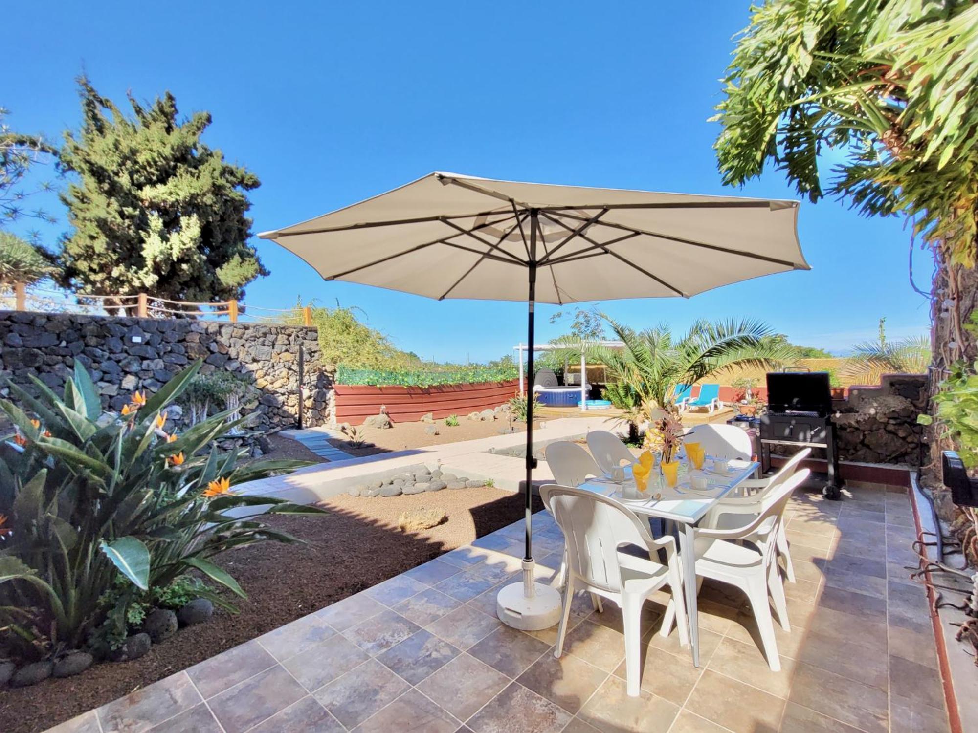 Casa Rural - Playa. Situada En Un Entorno Natural. ลาโอโรตาวา ภายนอก รูปภาพ